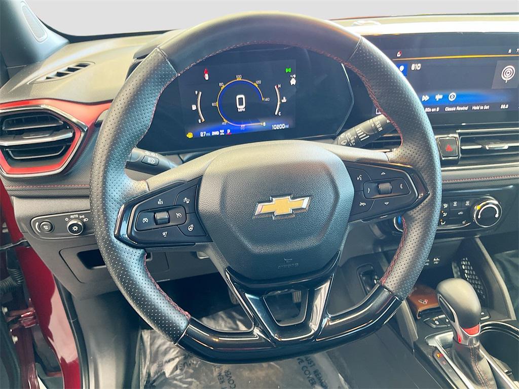 used 2025 Chevrolet TrailBlazer car, priced at $23,100