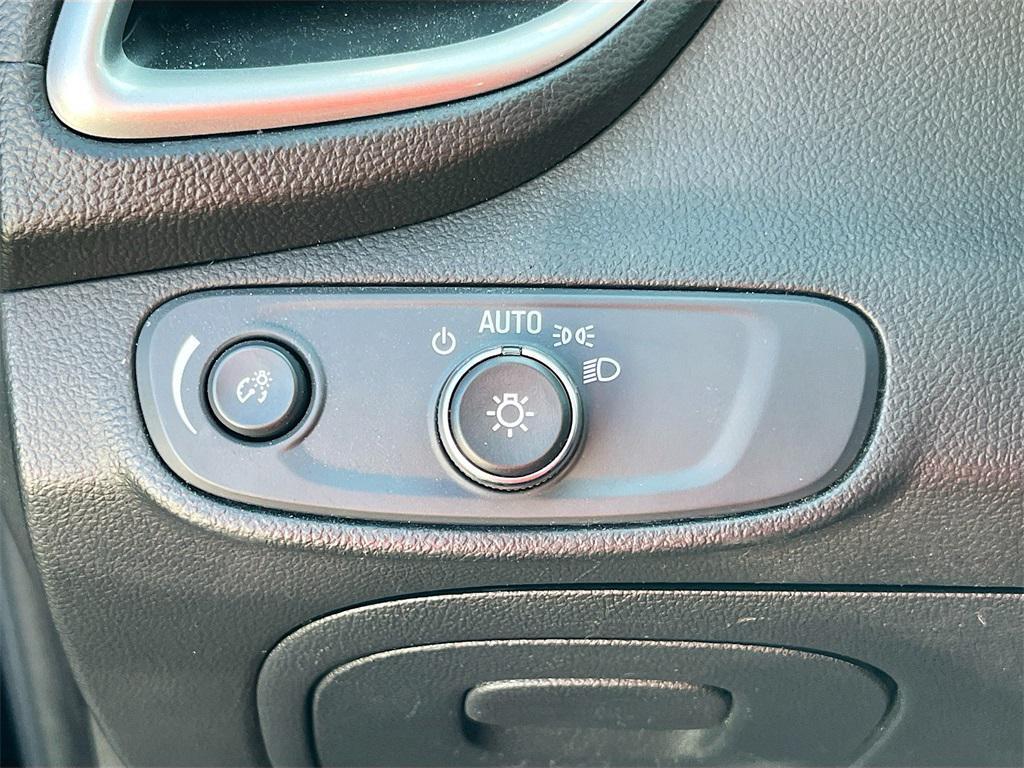 used 2022 Chevrolet Trax car, priced at $13,000