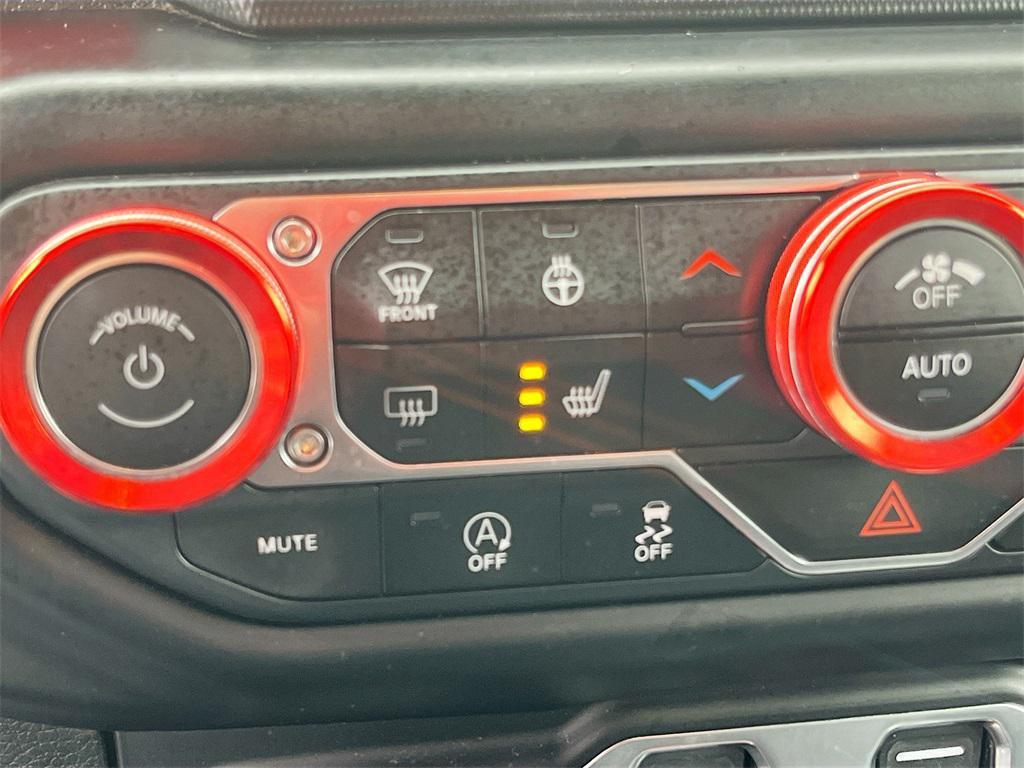 used 2019 Jeep Wrangler Unlimited car, priced at $27,700