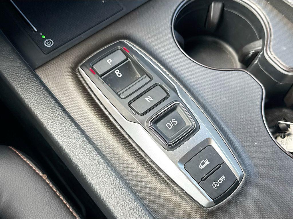 used 2025 Honda Ridgeline car, priced at $32,000