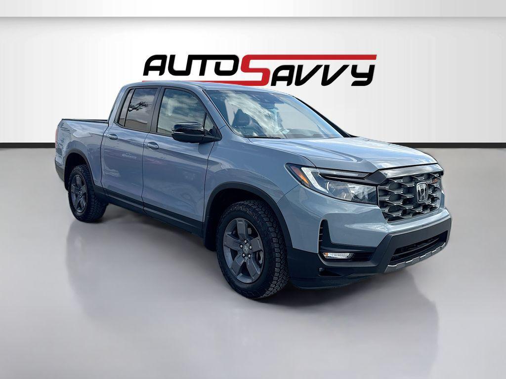 used 2025 Honda Ridgeline car, priced at $32,000
