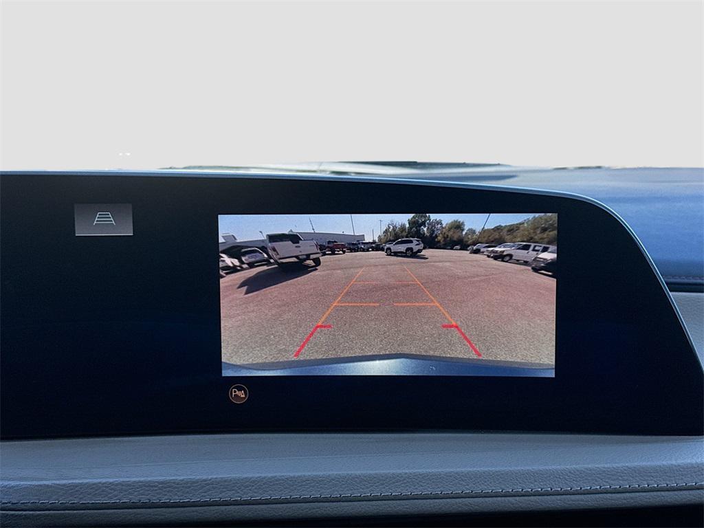 used 2024 Cadillac XT4 car, priced at $28,000