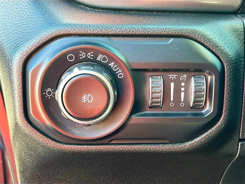 used 2018 Jeep Wrangler Unlimited car, priced at $18,800