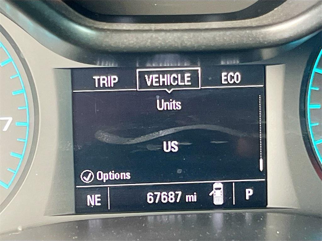 used 2022 GMC Canyon car, priced at $21,000