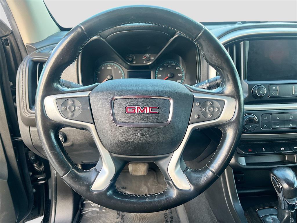 used 2022 GMC Canyon car, priced at $21,000