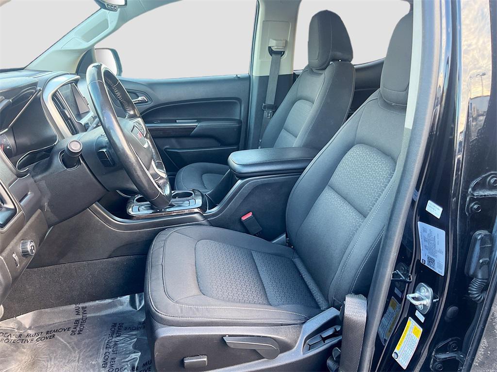 used 2022 GMC Canyon car, priced at $21,000