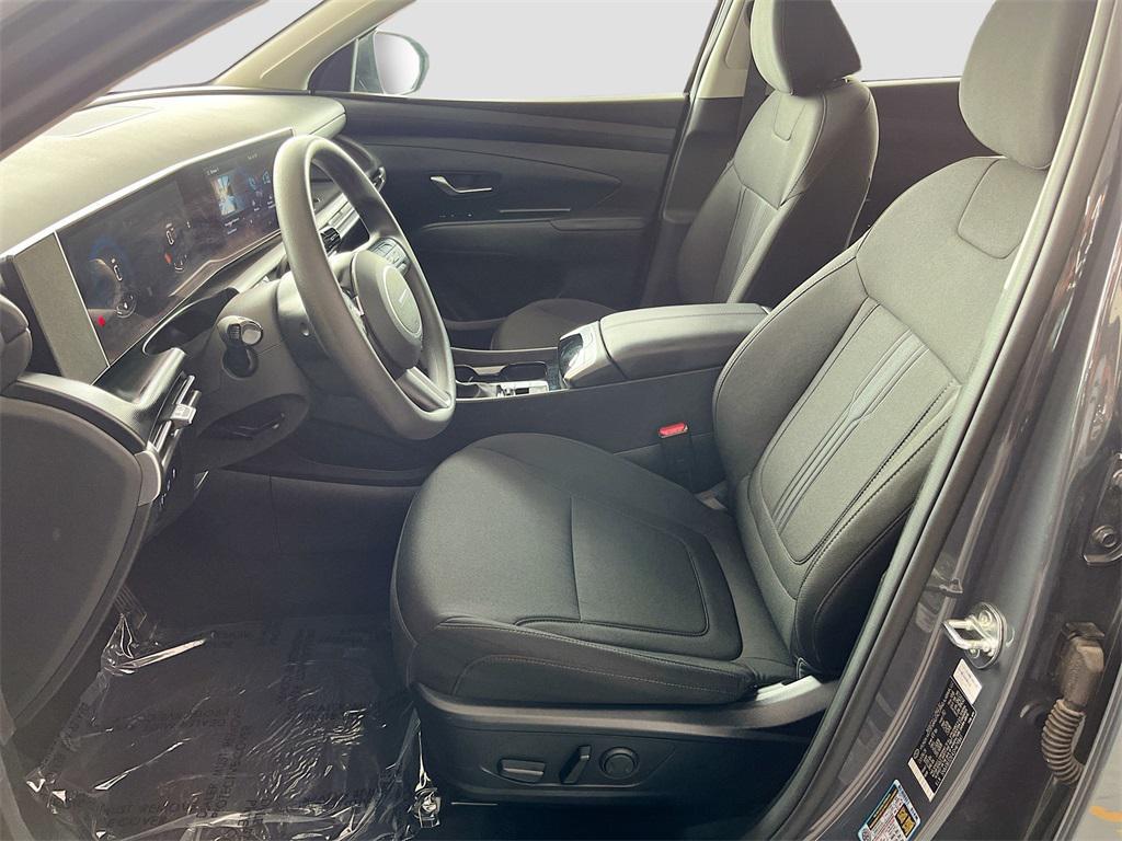 used 2025 Hyundai Tucson car, priced at $18,800