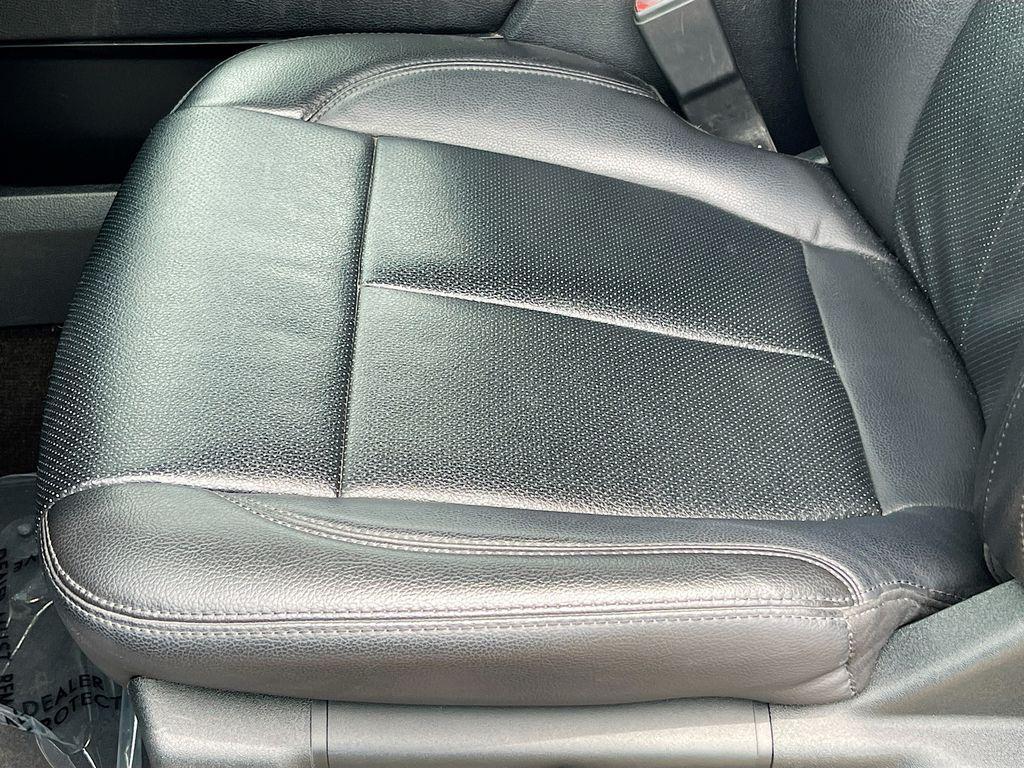 used 2020 Ford Expedition Max car, priced at $26,600