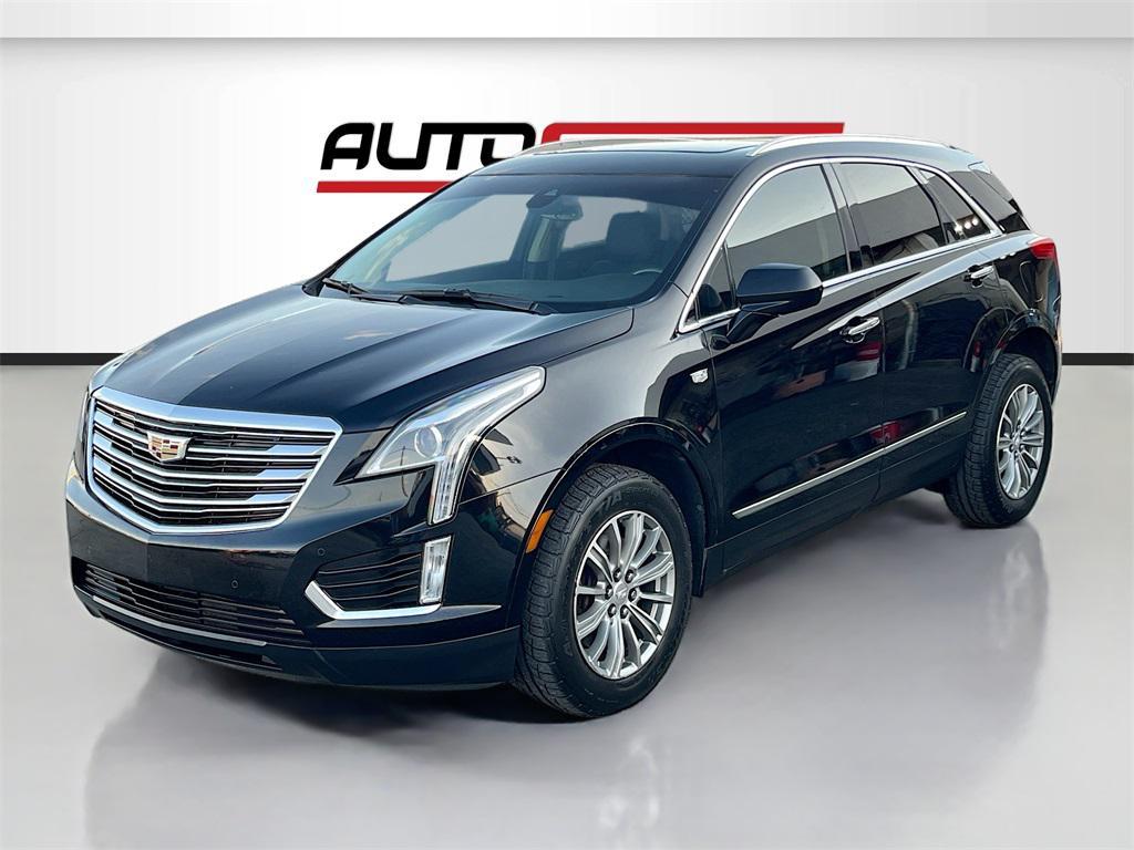 used 2017 Cadillac XT5 car, priced at $12,000