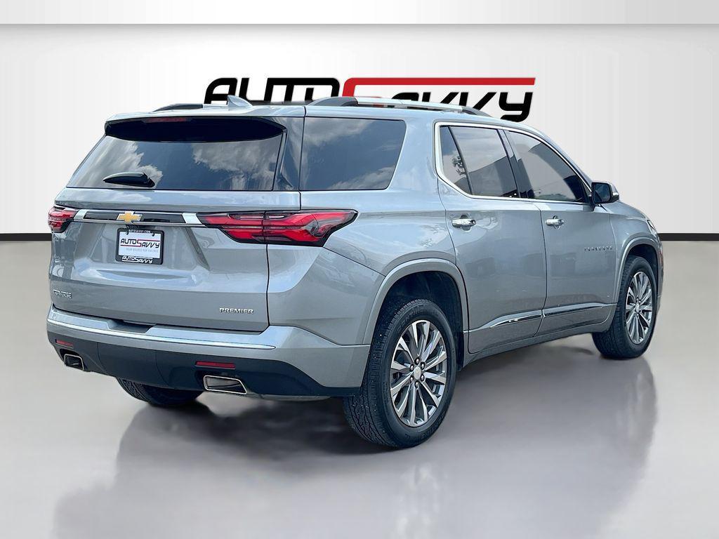 used 2023 Chevrolet Traverse car, priced at $29,700
