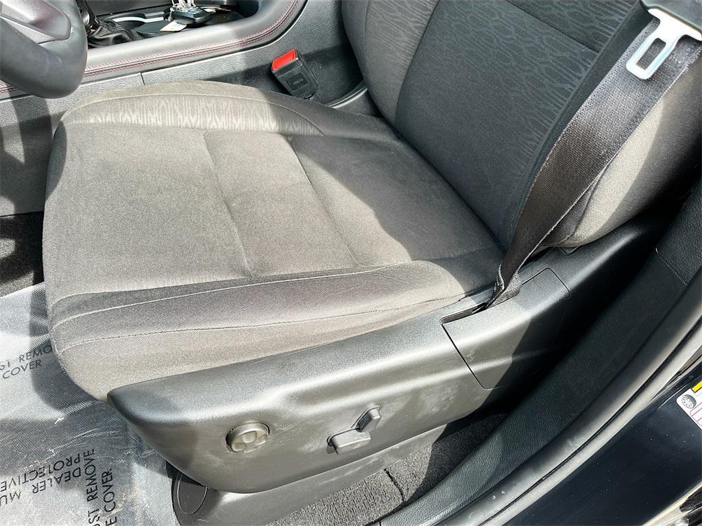 used 2025 Dodge Durango car, priced at $27,300