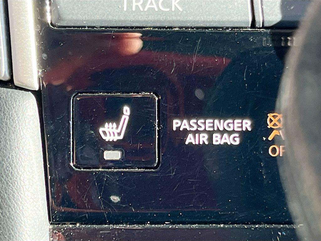 used 2023 INFINITI Q50 car, priced at $25,400