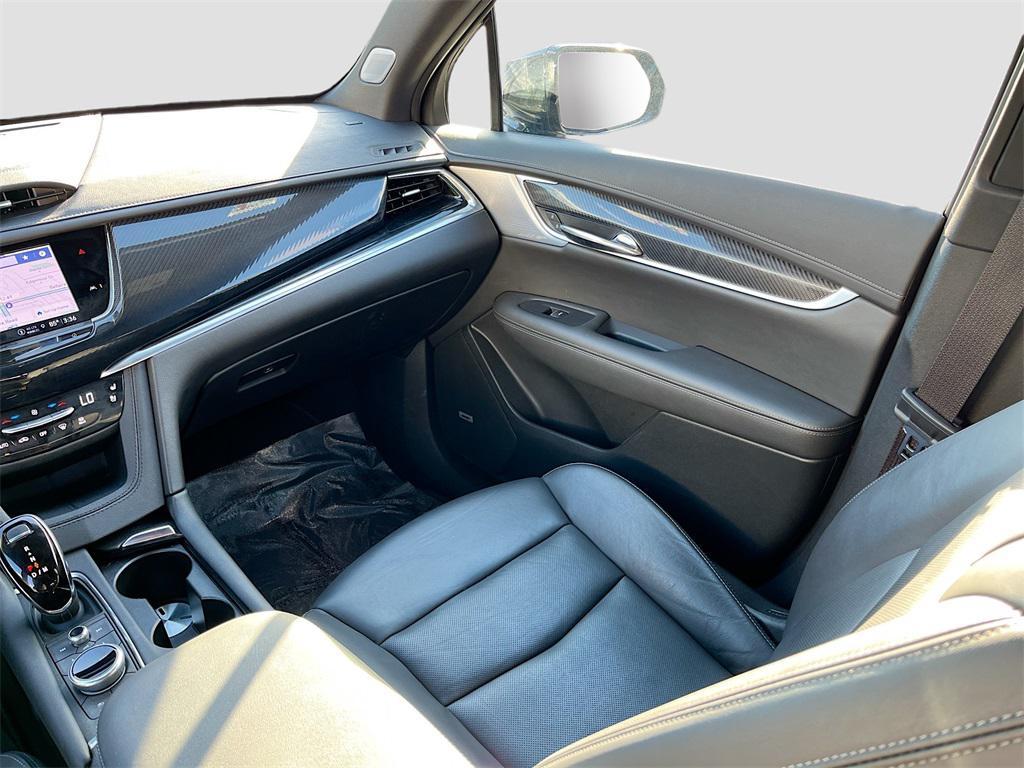 Stellar Black Metallic 2025 Cadillac XT6 Sport AWD