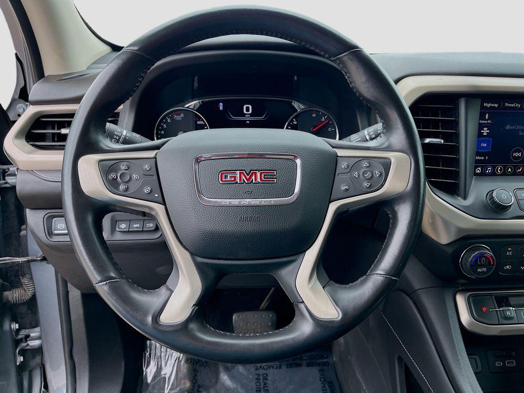 used 2022 GMC Acadia car, priced at $20,300