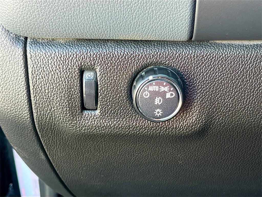 used 2022 Chevrolet Colorado car, priced at $22,000