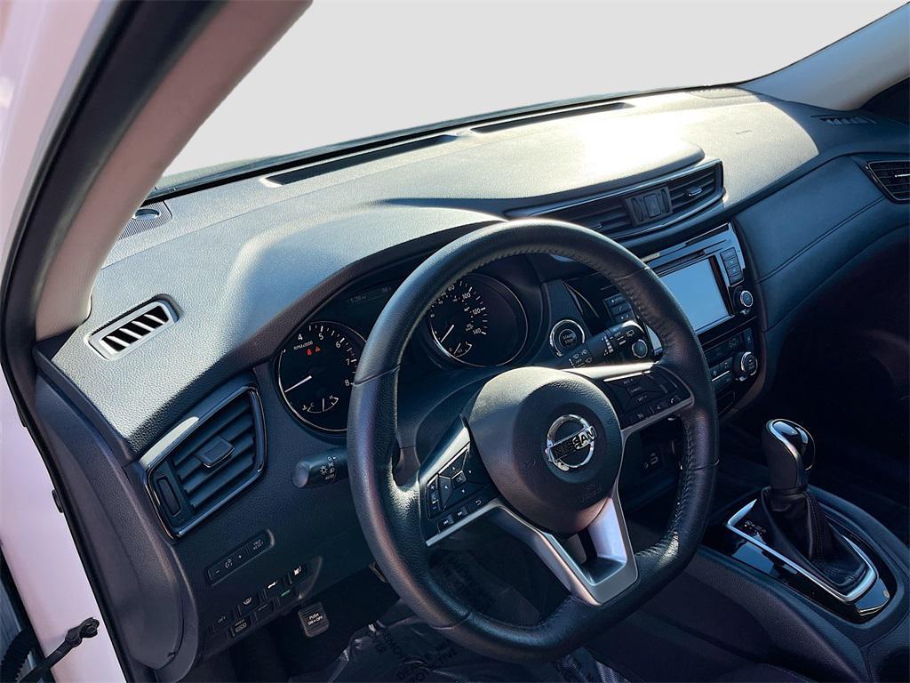 used 2020 Nissan Rogue car, priced at $15,500