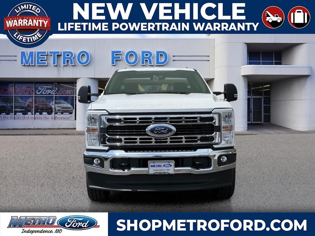 new 2025 Ford F-350 car, priced at $51,067