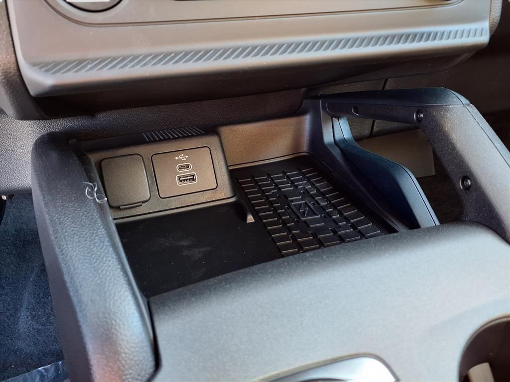 new 2025 Ford Bronco Sport car, priced at $31,954