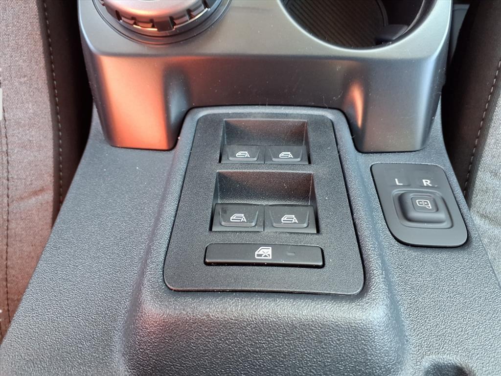 new 2025 Ford Bronco car, priced at $42,864