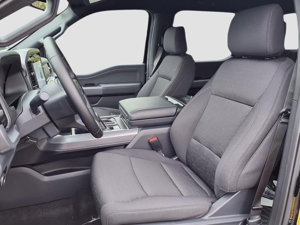 new 2025 Ford F-150 car, priced at $55,400