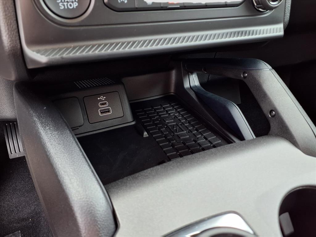 new 2025 Ford Bronco Sport car, priced at $33,518