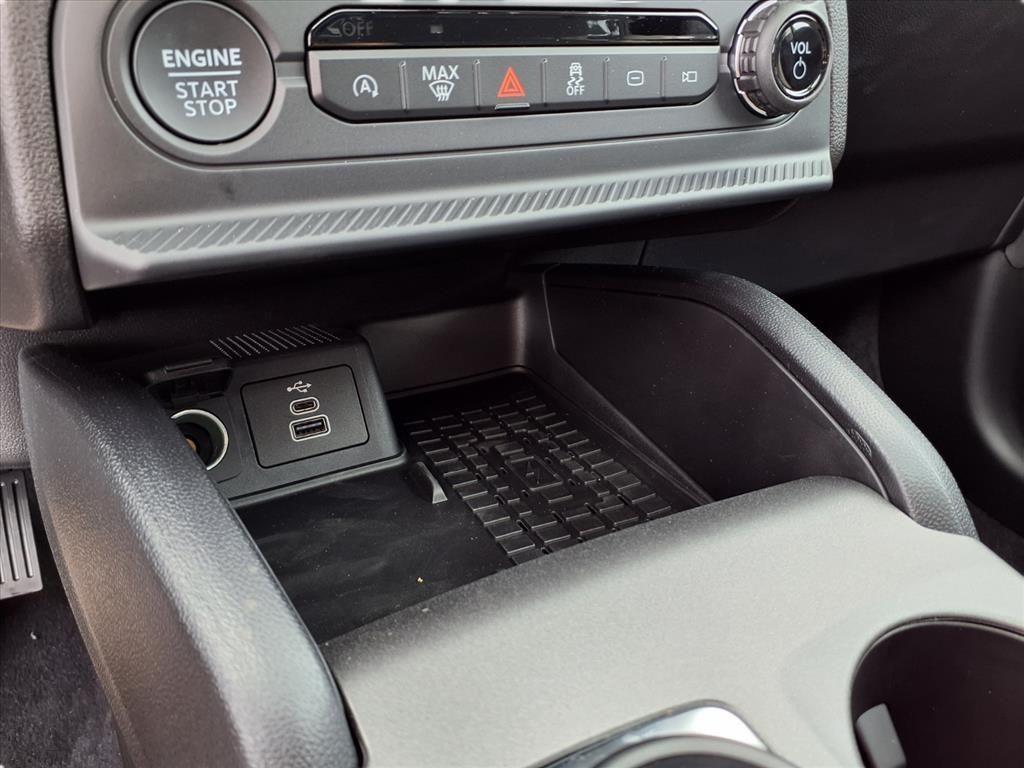 new 2025 Ford Bronco Sport car, priced at $32,884