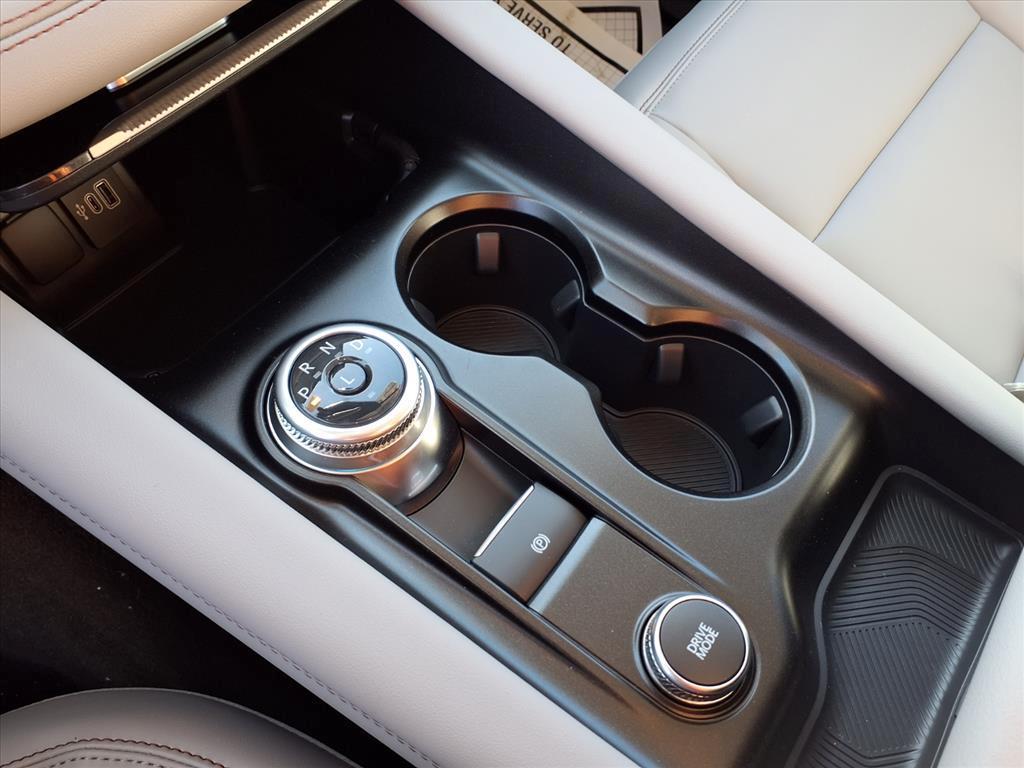 new 2025 Ford Explorer car, priced at $45,377