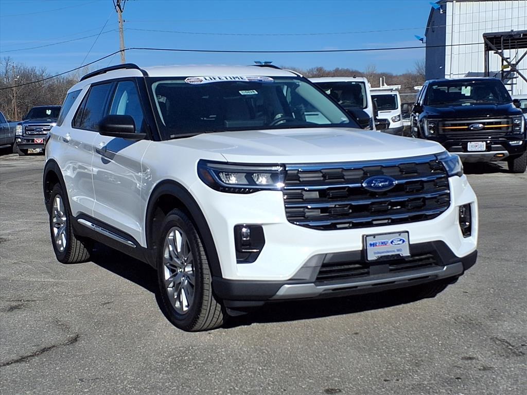new 2025 Ford Explorer car, priced at $45,377