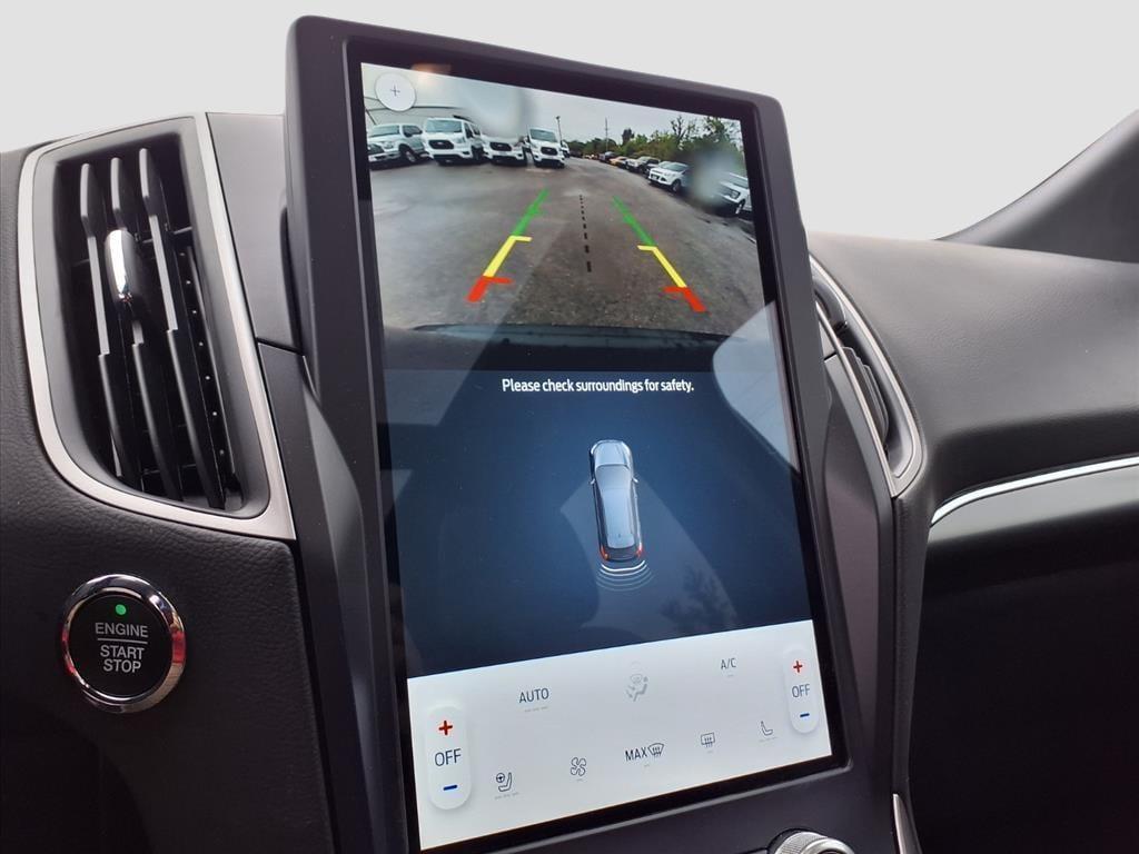 used 2024 Ford Edge car, priced at $33,189