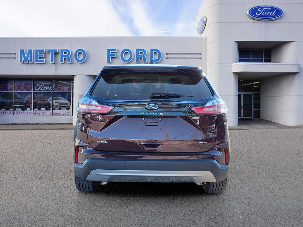 used 2024 Ford Edge car, priced at $28,599
