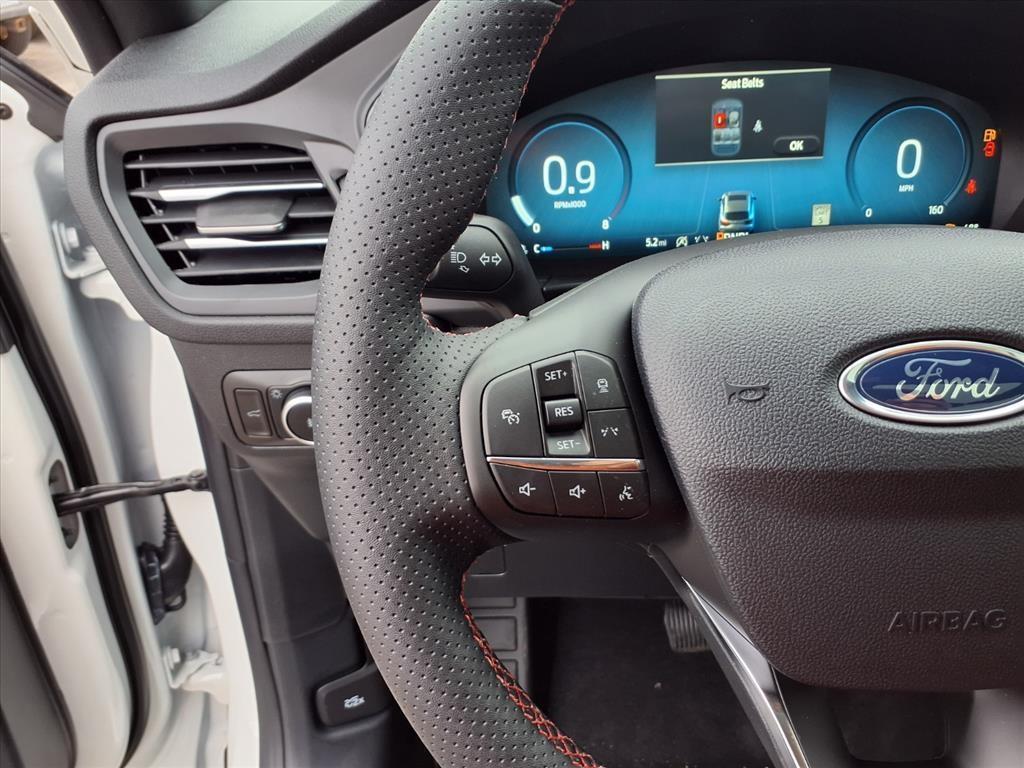 new 2026 Ford Escape car, priced at $39,620