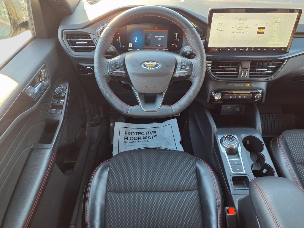 used 2023 Ford Escape car, priced at $24,899