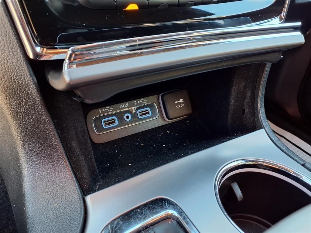 used 2021 Jeep Grand Cherokee car, priced at $25,098