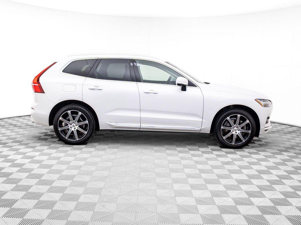 used 2021 Volvo XC60 car, priced at $28,900