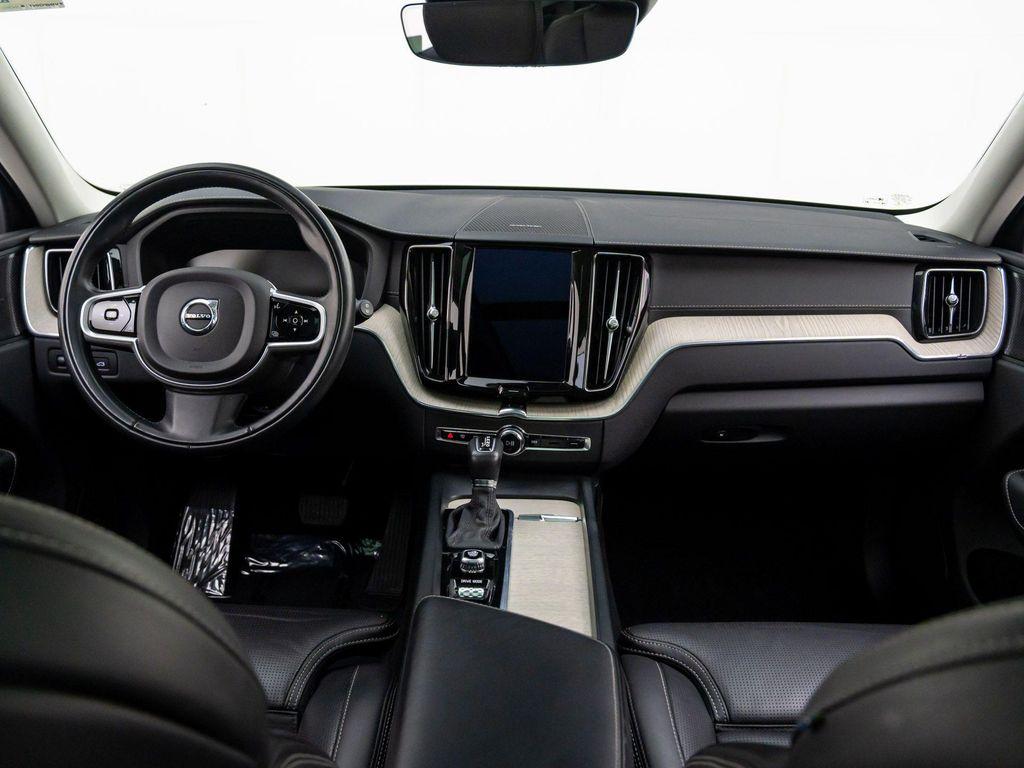 used 2021 Volvo XC60 car, priced at $28,900