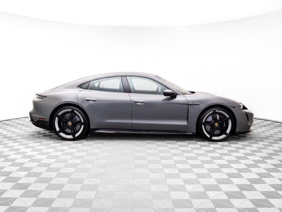 used 2021 Porsche Taycan car