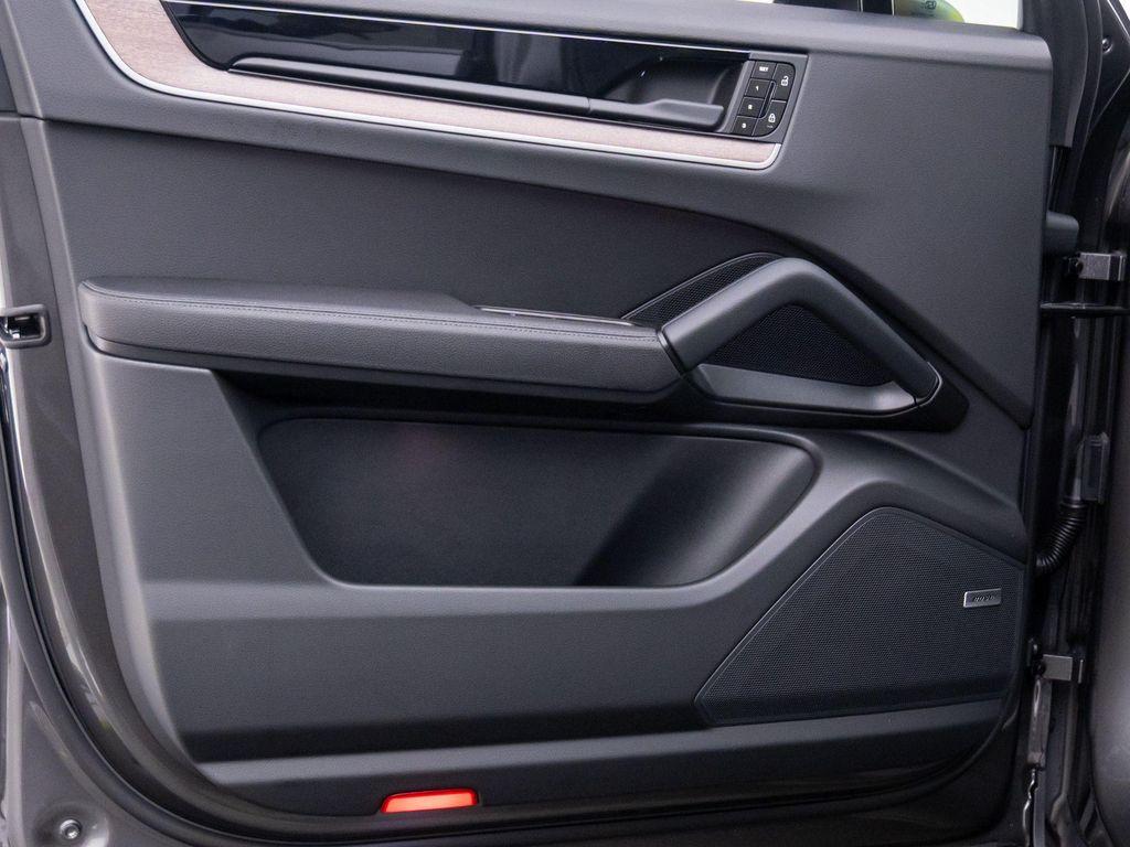 new 2026 Porsche Cayenne car, priced at $116,270
