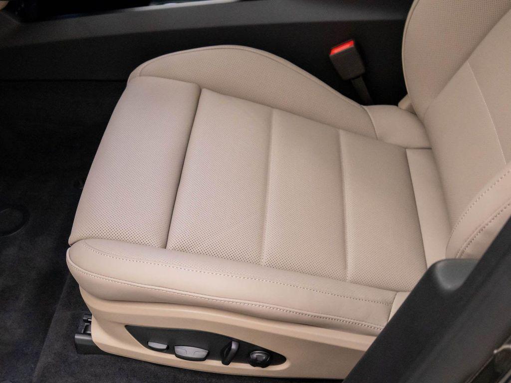 new 2025 Porsche Macan car, priced at $98,105