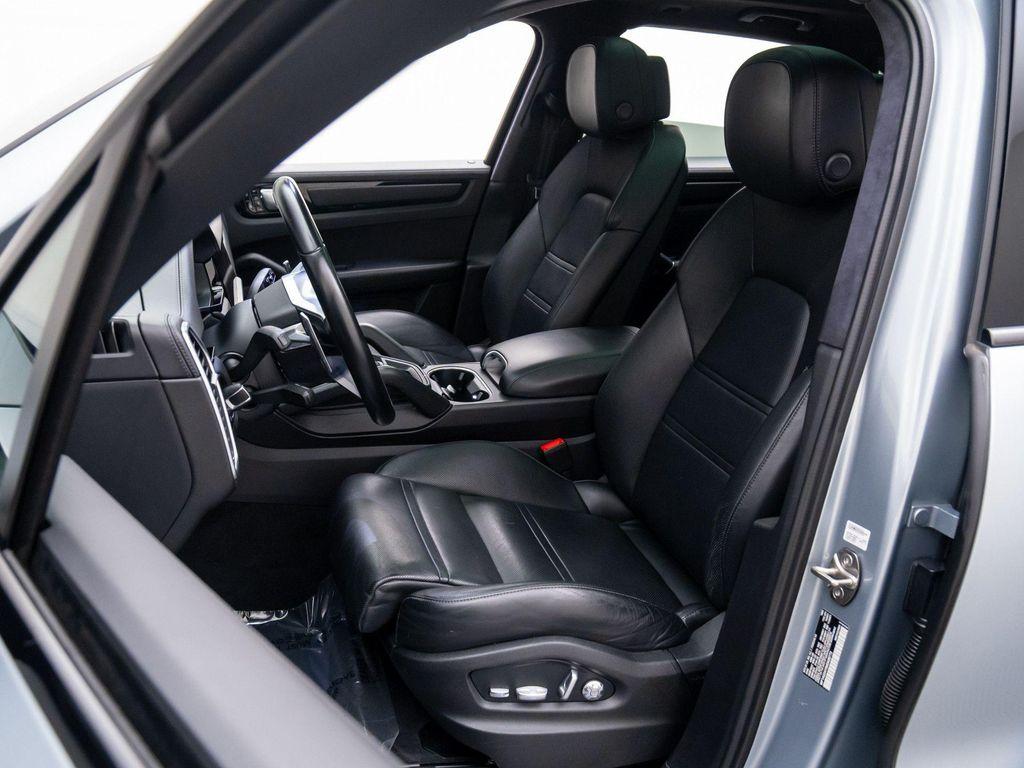 used 2021 Porsche Cayenne car, priced at $72,900