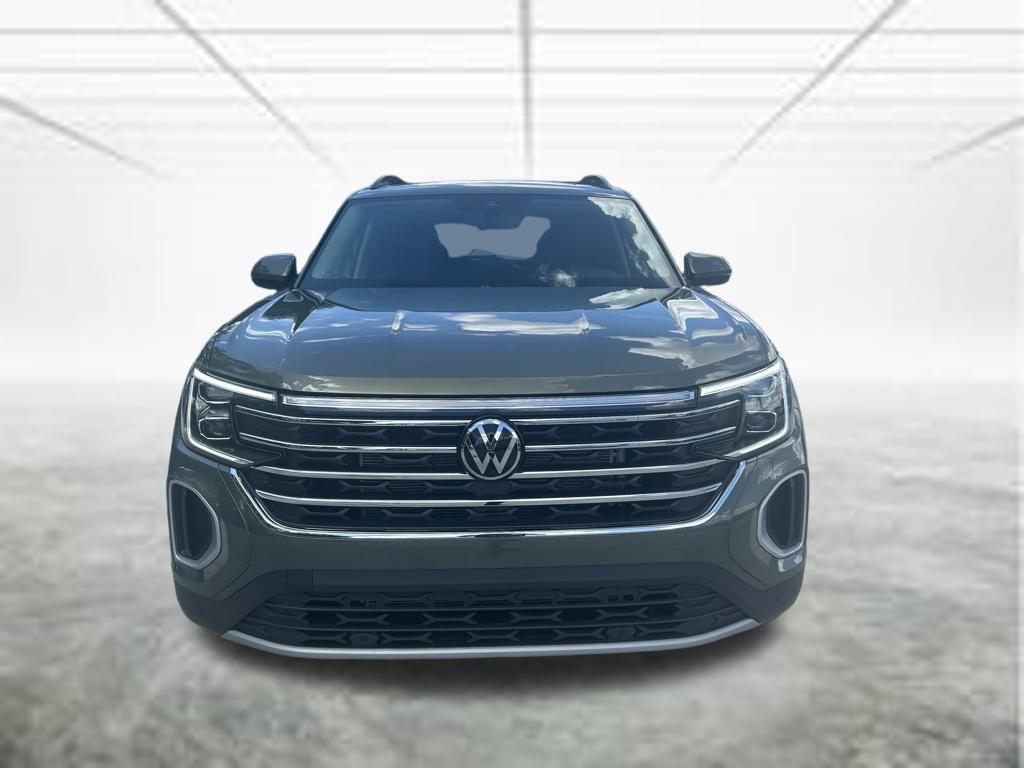 new 2026 Volkswagen Atlas car, priced at $43,216