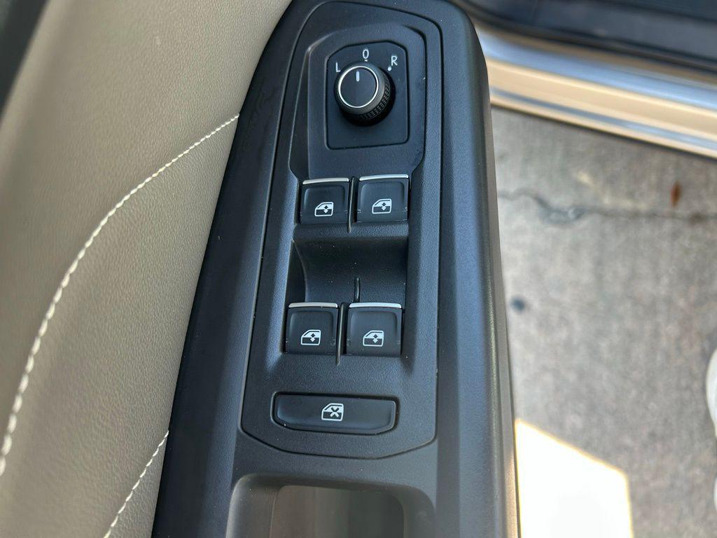 used 2022 Volkswagen Atlas car, priced at $23,291