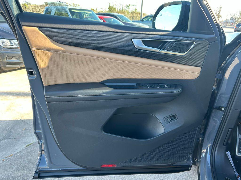 new 2026 Volkswagen Atlas Cross Sport car, priced at $49,040