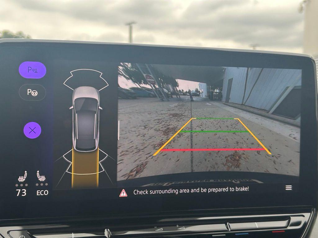 used 2024 Volkswagen ID.4 car, priced at $21,696