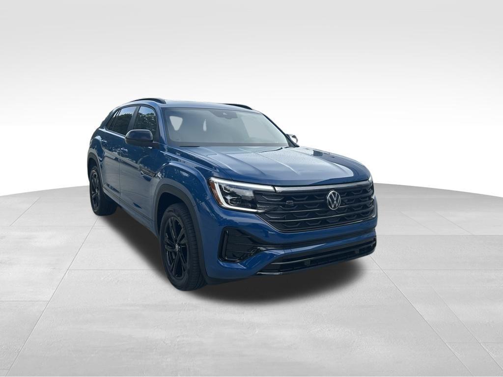 new 2026 Volkswagen Atlas Cross Sport car, priced at $49,136