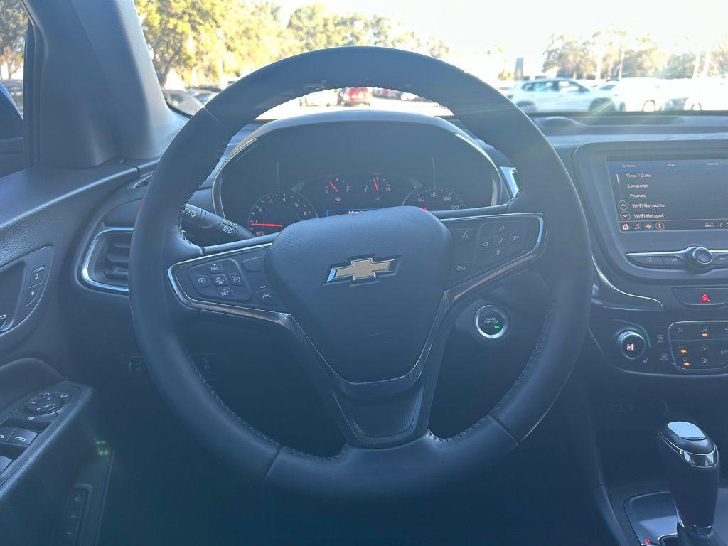 used 2021 Chevrolet Equinox car, priced at $17,191
