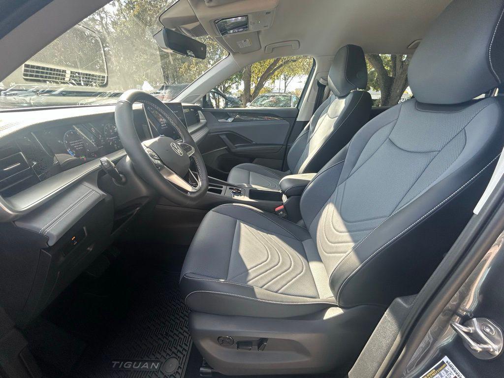 new 2026 Volkswagen Tiguan car, priced at $34,111