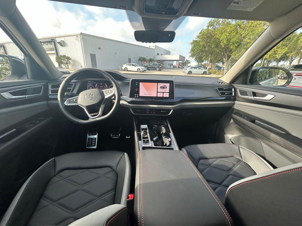 new 2026 Volkswagen Atlas car, priced at $44,890