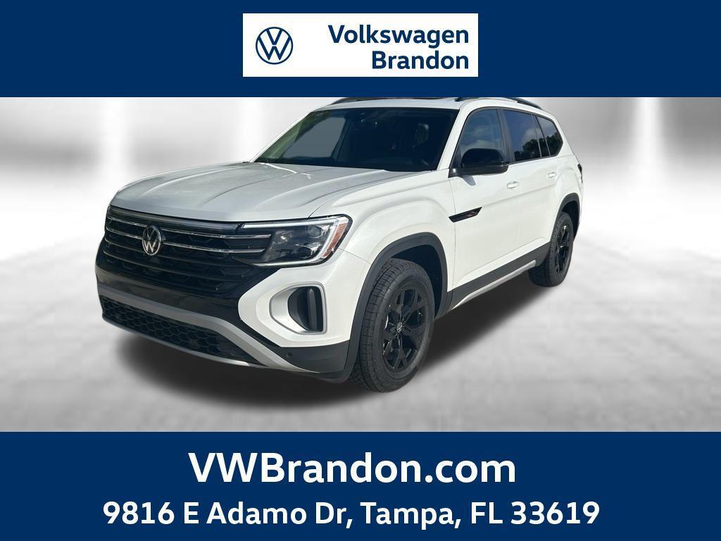 new 2026 Volkswagen Atlas car, priced at $44,890