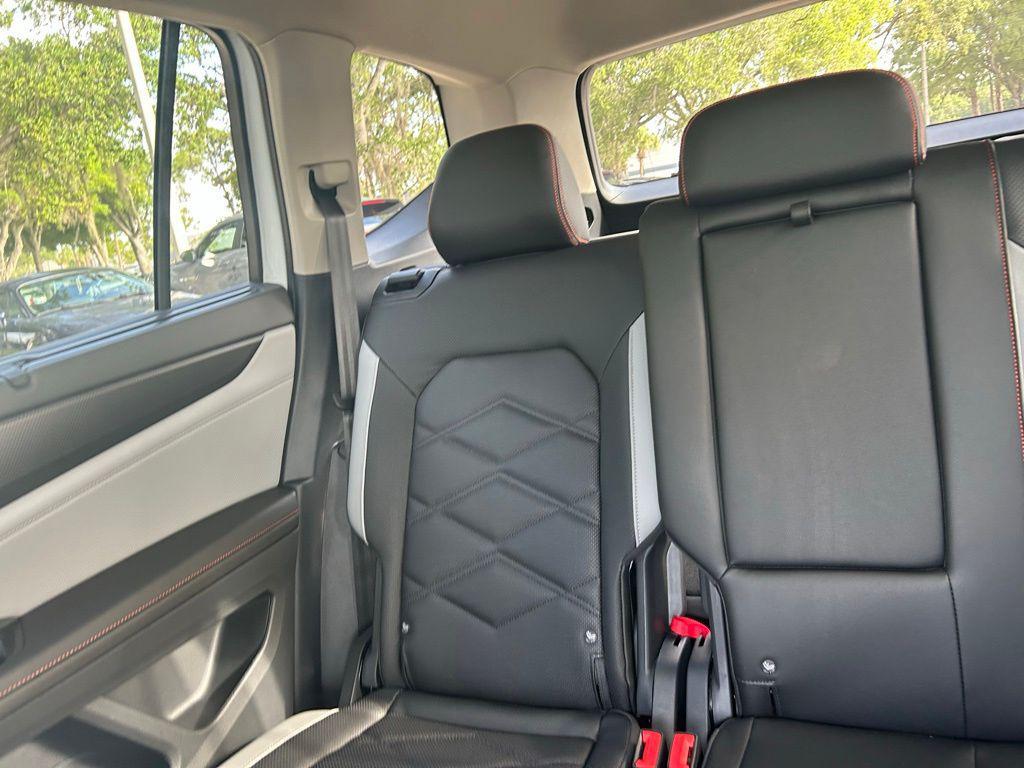 new 2026 Volkswagen Atlas car, priced at $44,890