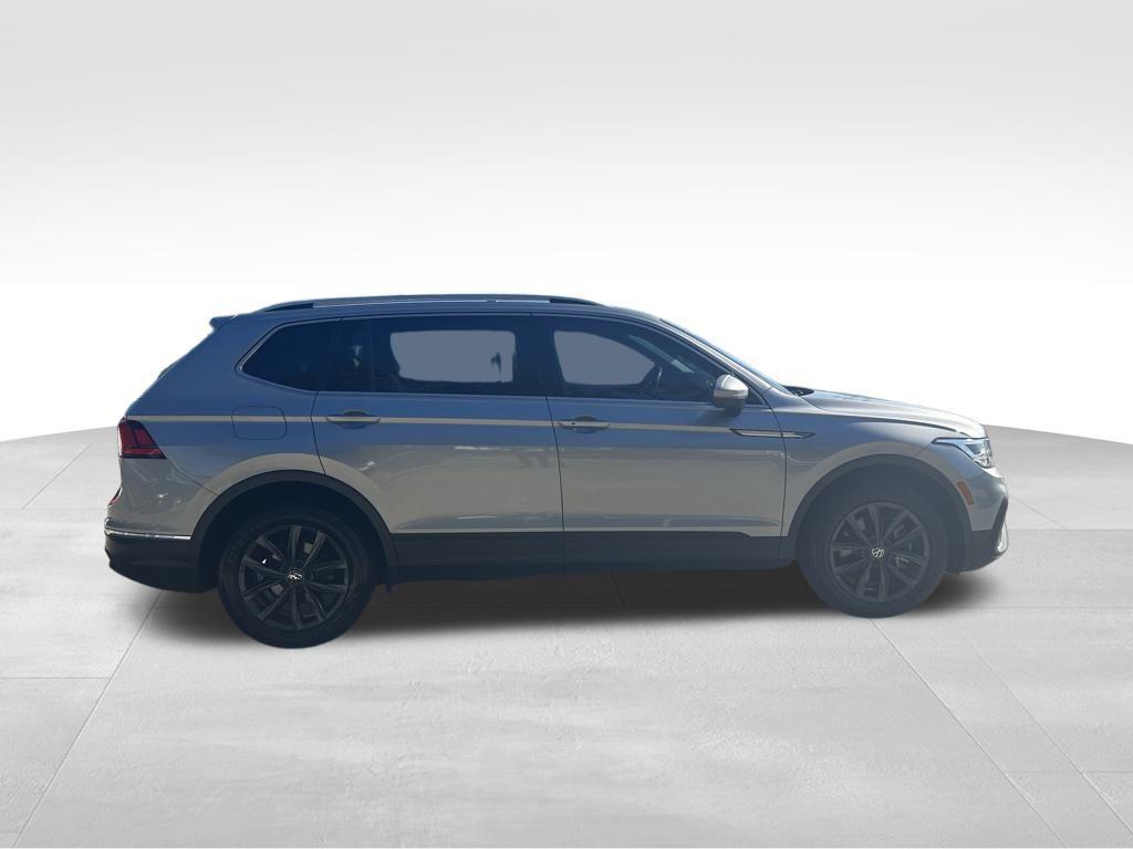 used 2022 Volkswagen Tiguan car, priced at $18,394